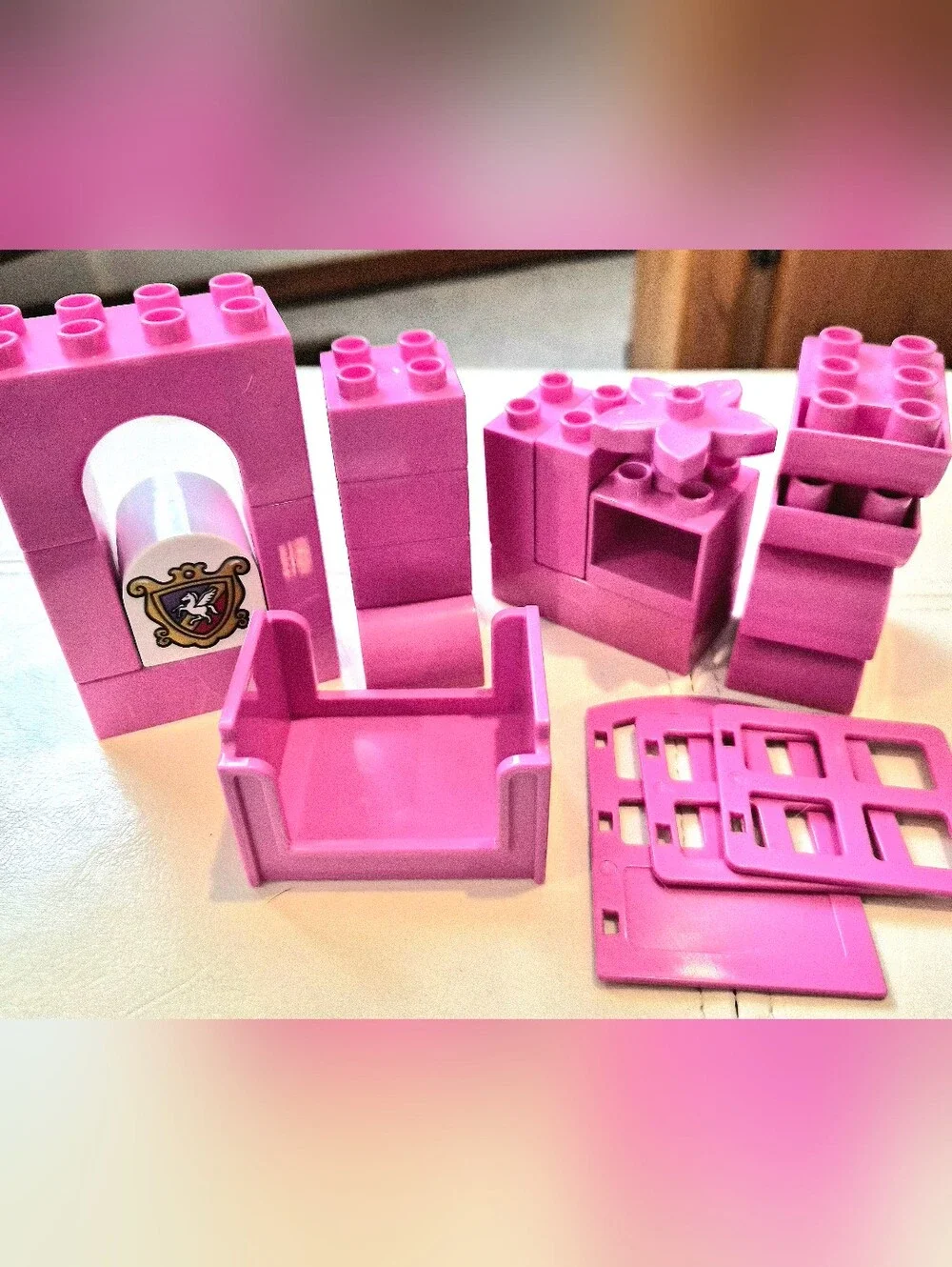 Lego DUPLO Castle Misc Pieces. 20 Blocks. - Picture 2 of 3